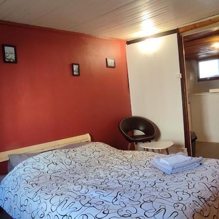 Studio Hypercentre A 2 Pas De La Gare. Appart N°3 Ажен Экстерьер фото