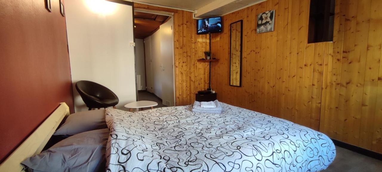 Studio Hypercentre A 2 Pas De La Gare. Appart N°3 Ажен Экстерьер фото
